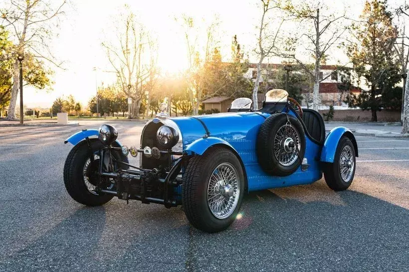 1925 bugatti type 35 awesome driver, restored