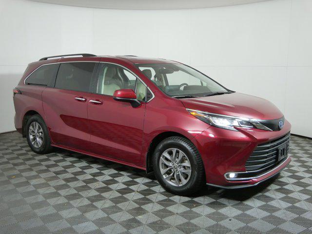 2022 toyota sienna xle 7 passenger