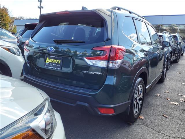 2024 subaru forester premium