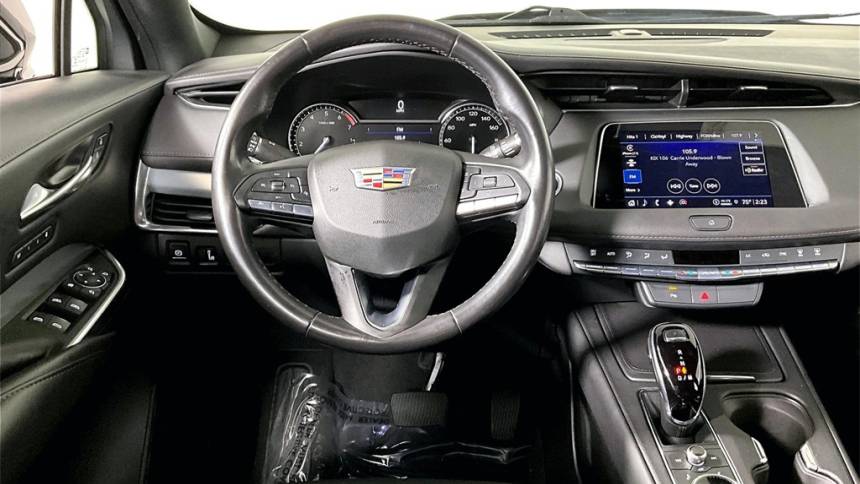 2022 cadillac xt4 premium luxury