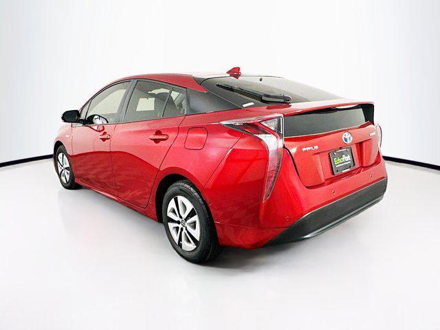 2018 toyota prius three