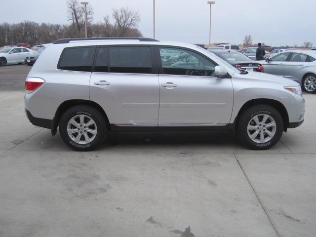 used 2013 toyota highlander 4wd tea, sd 57064 for sale in tea, south dakota
