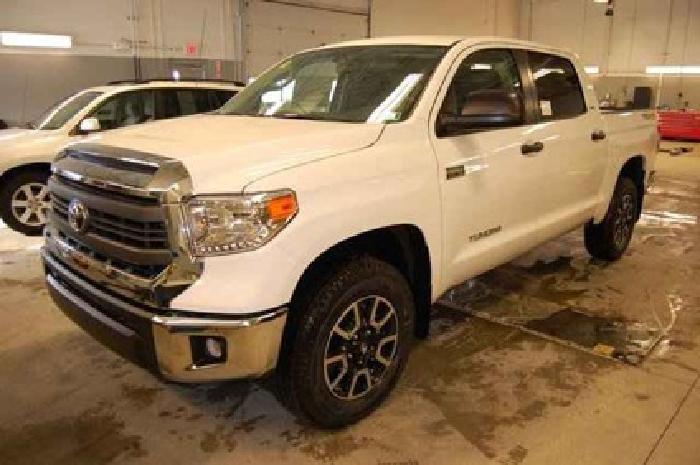 2014 toyota tundra crewmax 5.7l v8 6-spd at sr5 in meadville, pa