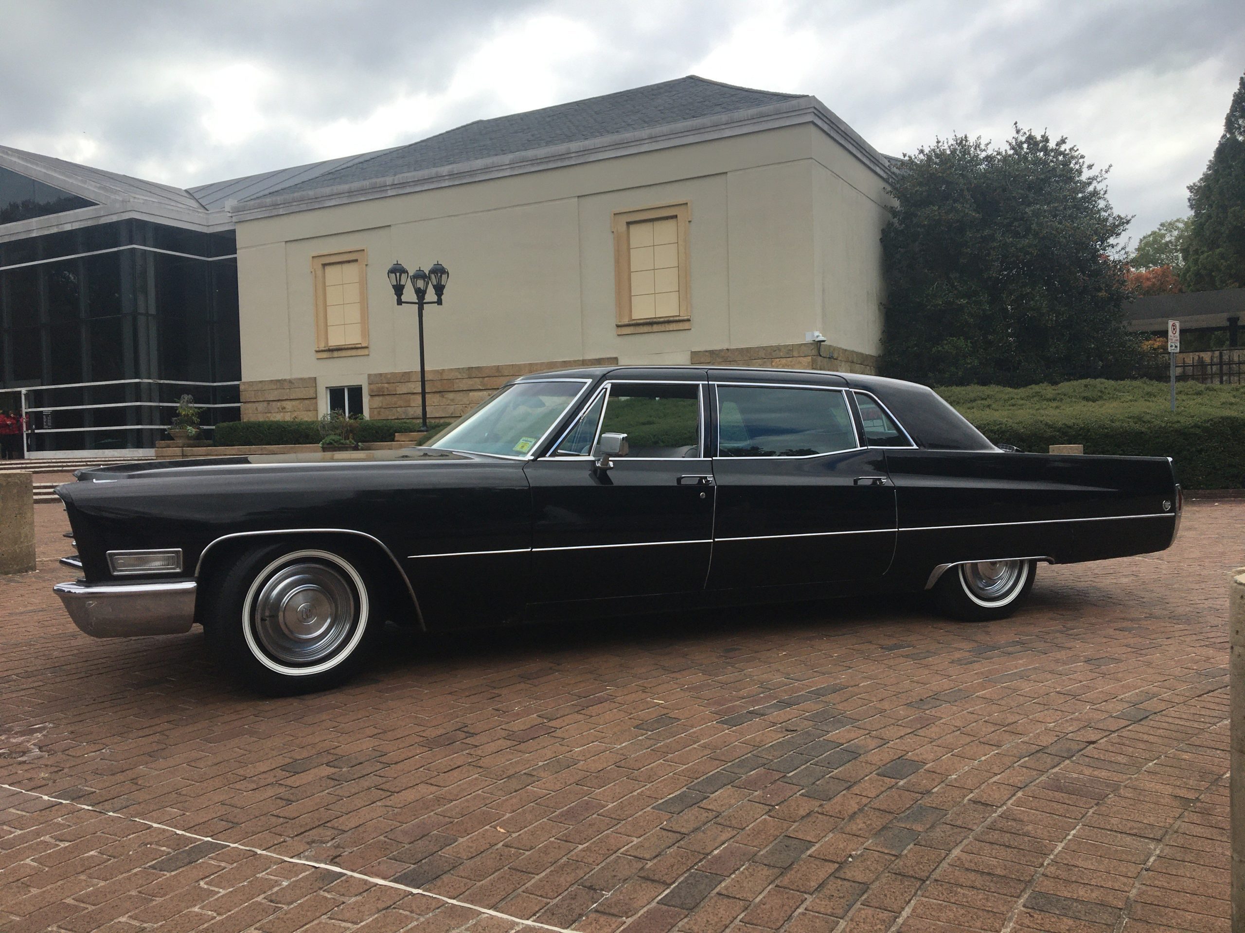 1968 cadillac fleetwood