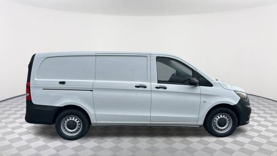2022 Mercedes-Benz Metris