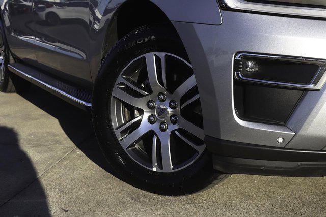 2022 ford expedition limited max