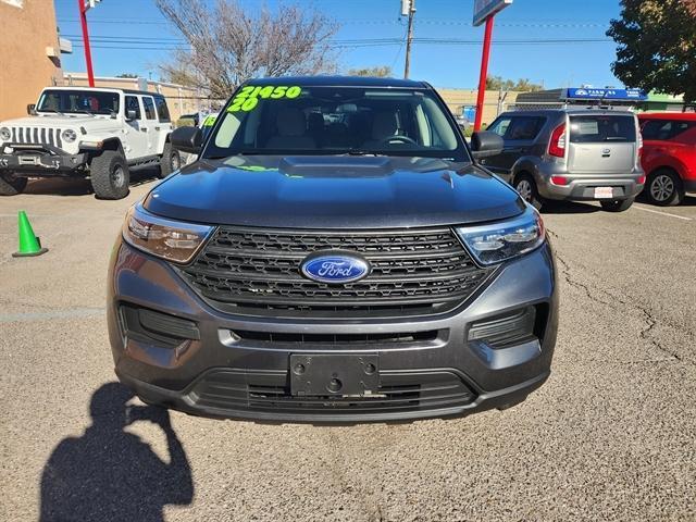 2020 ford explorer base