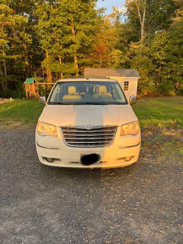 2008 chrysler town & country limited