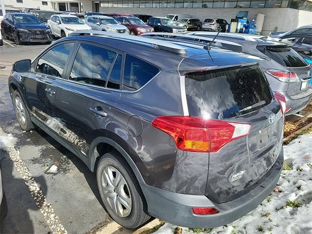 2013 toyota rav4 le