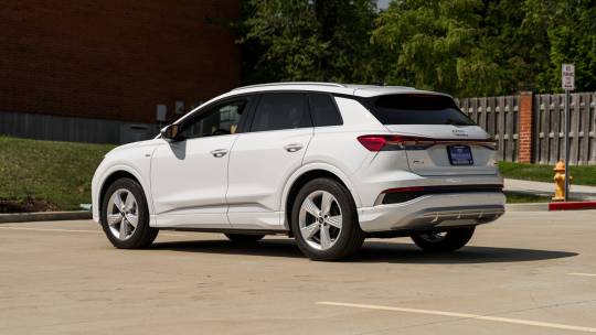 2024 Audi Q4 e-tron