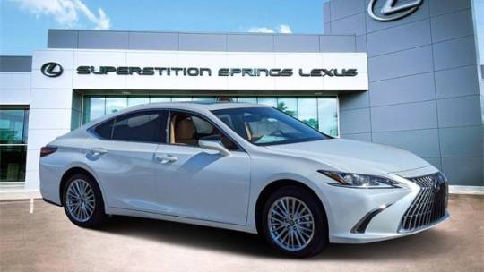2025 Lexus ES