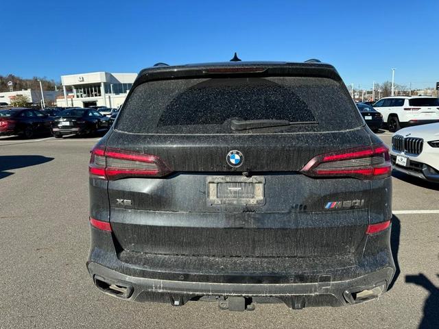 2022 bmw x5 m50i