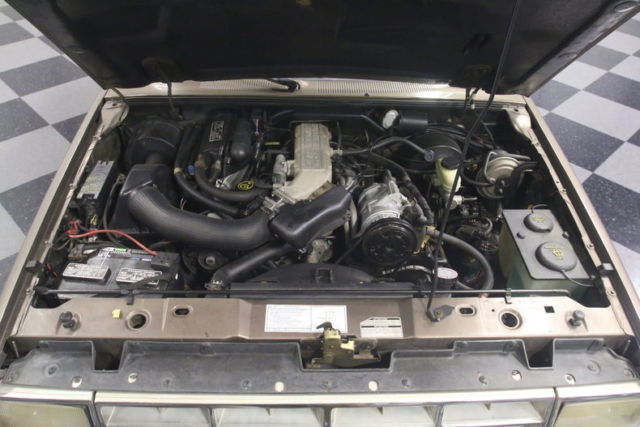 1-owner eddie bauer bronco, never left ga, 71k actual miles, well-maintained!!!