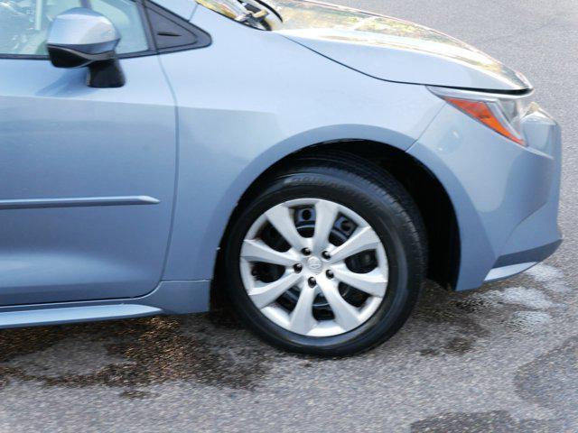 2020 toyota corolla le