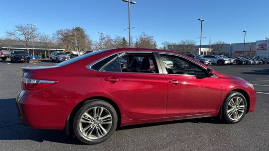 2017 toyota camry se