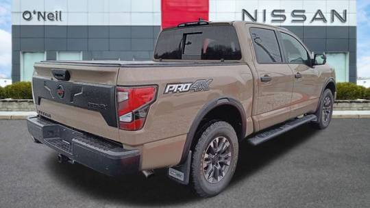 2022 nissan titan pro-4x