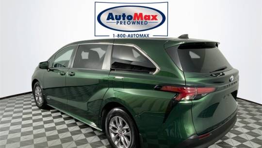 2021 toyota sienna le 8-passenger