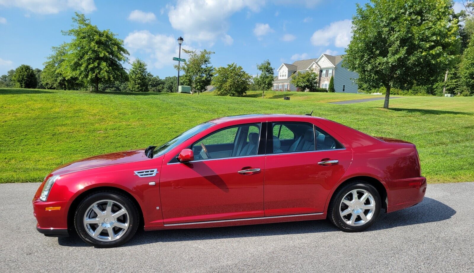 2008 cadillac sts luxury package