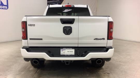new 2025 ram 1500 big horn crew cab 5'7" box 4wd