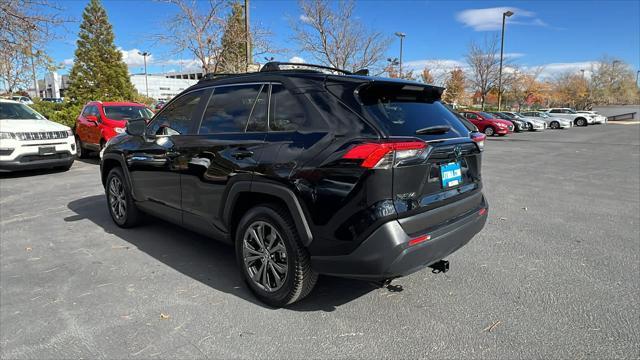 2022 toyota rav4 hybrid xle premium