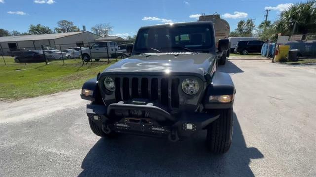 2023 jeep gladiator sport