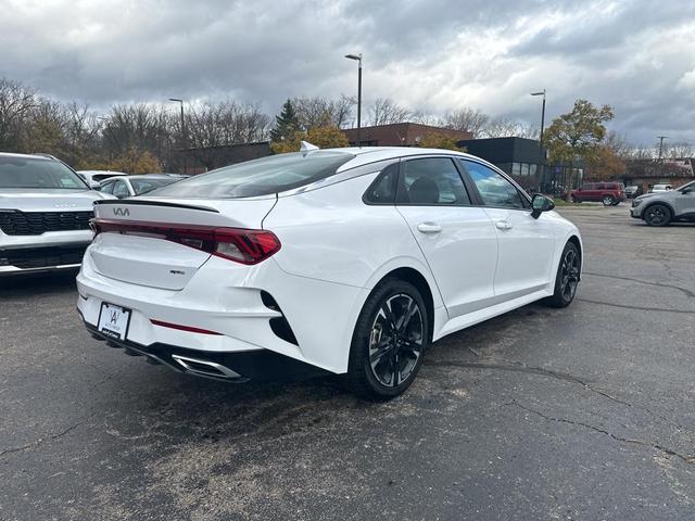 2024 kia k5 gt-line