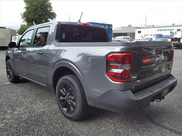 2023 ford maverick lariat