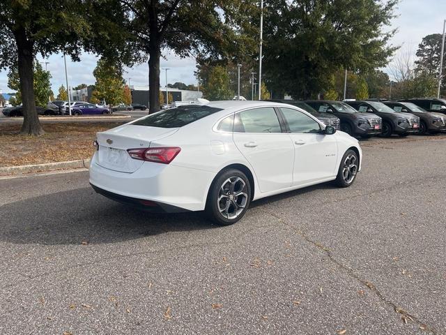 2022 chevrolet malibu lt
