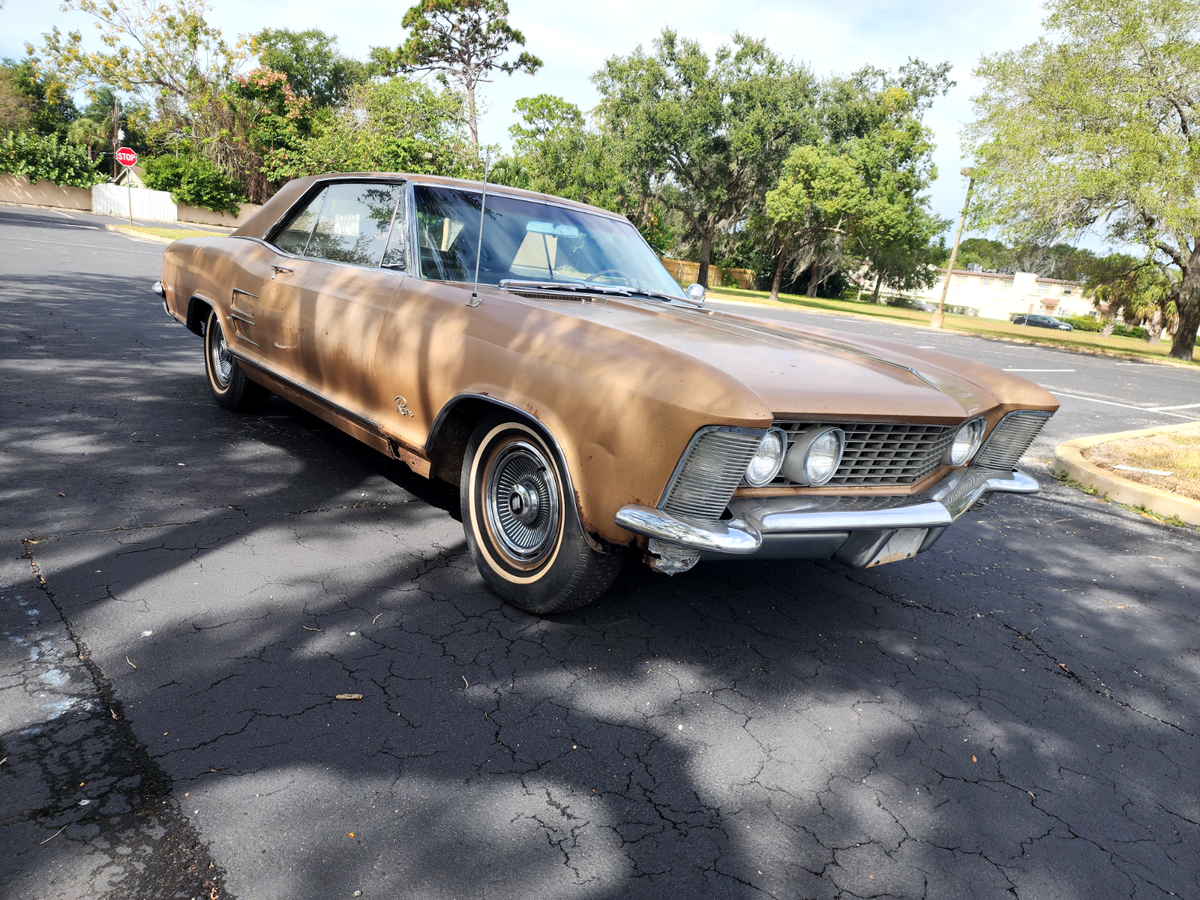 2 owner all original 1963 buick riviera same owner since 1995 drives great