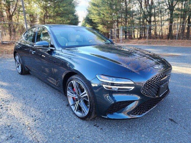 2024 genesis g70 3.3t sport advanced