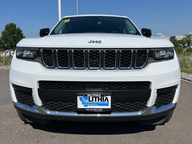 2023 jeep grand cherokee l laredo 4x4