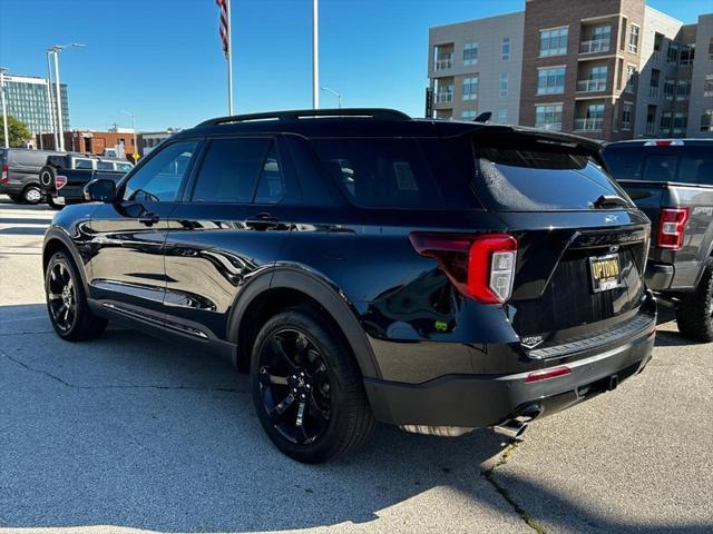2022 ford explorer st-line