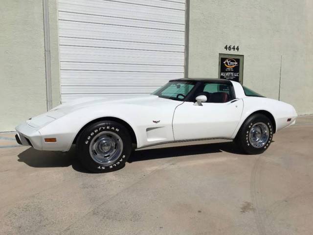 white/red l-48 auto cold a/c 30k miles service records glass tops owner history