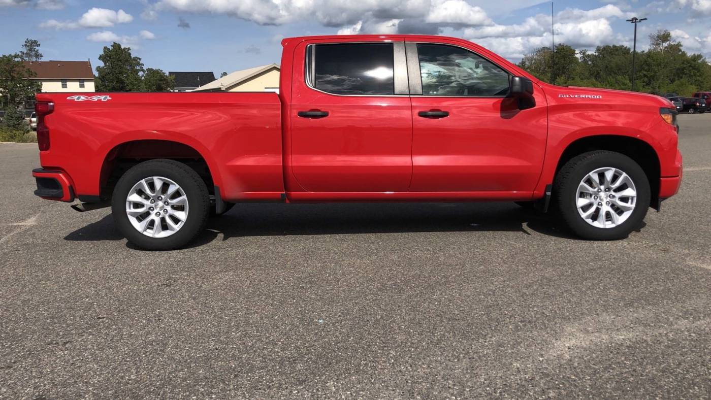 2022 chevrolet silverado 1500 custom