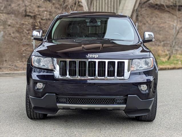 2011 jeep grand cherokee limited x