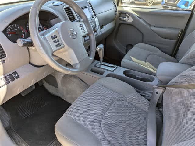 2018 nissan frontier sv
