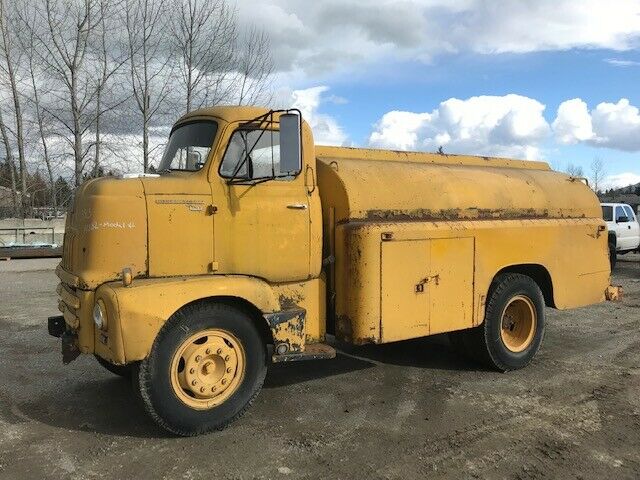 1953 international harvester rc182 coe fuel tanker truck cabover ih snubnose