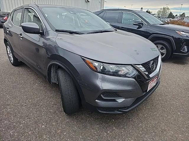 2022 nissan rogue sport s