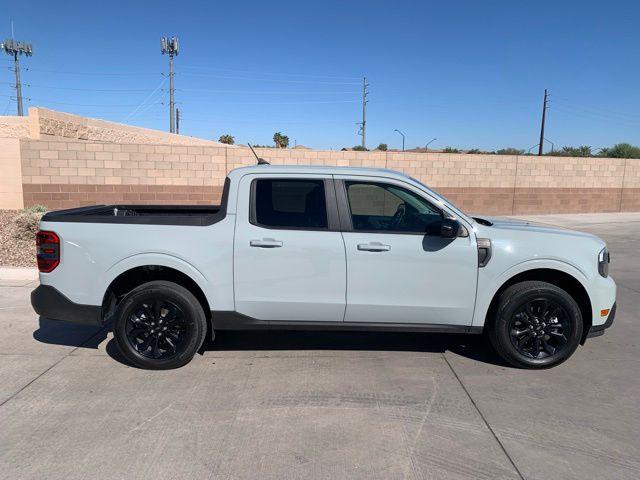 2023 ford maverick lariat