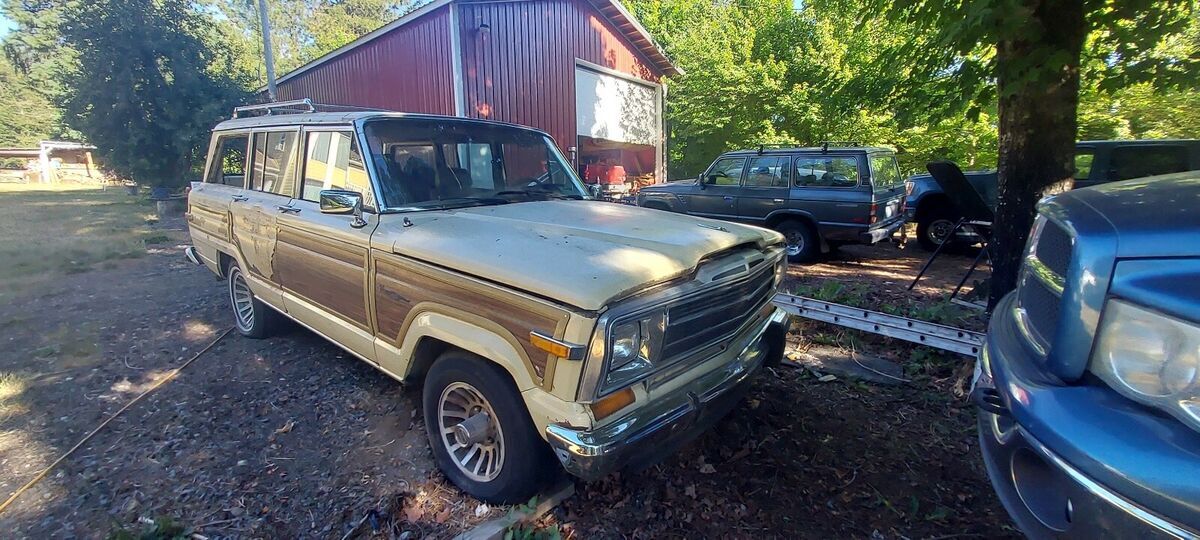 1988 jeep grand wagoneer suv yellow 4wd automatic