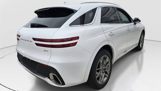 2025 Genesis GV70