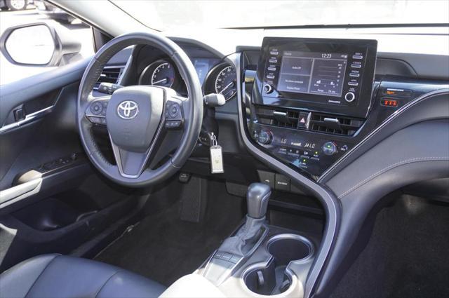 2024 toyota camry se