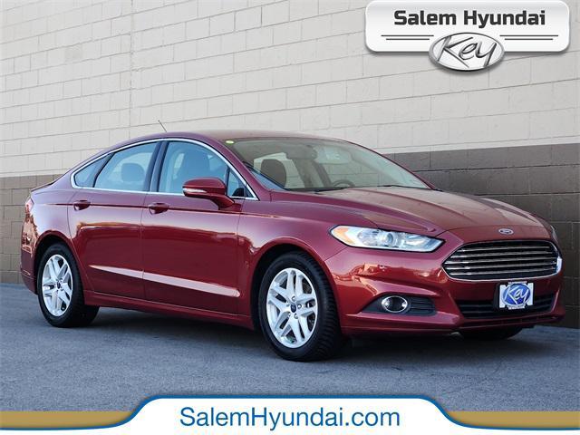 2016 ford fusion se