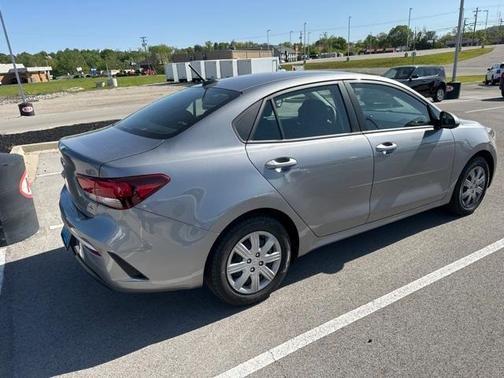 2021 kia rio in saint louis, missouri