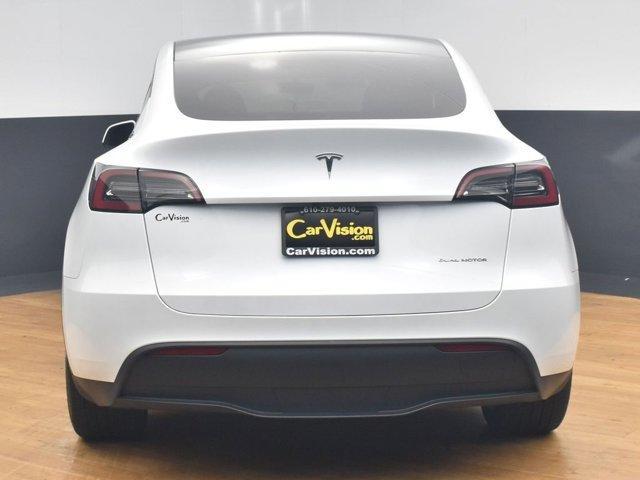 2023 tesla model y long range