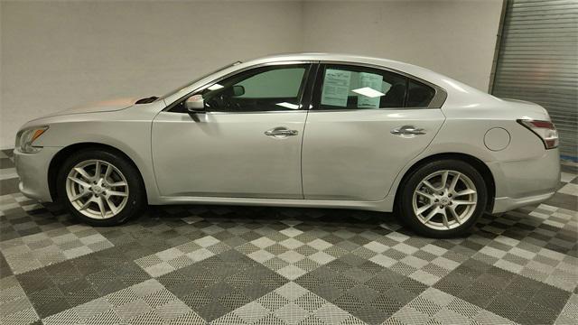 2014 nissan maxima s