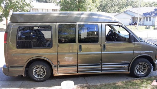 2001 gmc savana in minnesota by owner