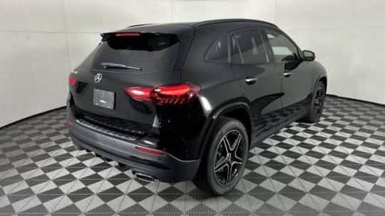 2025 Mercedes-Benz GLA