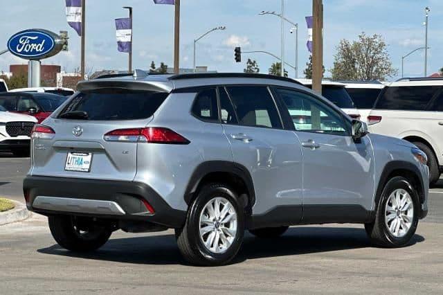 2023 toyota corolla cross le in fresno, california