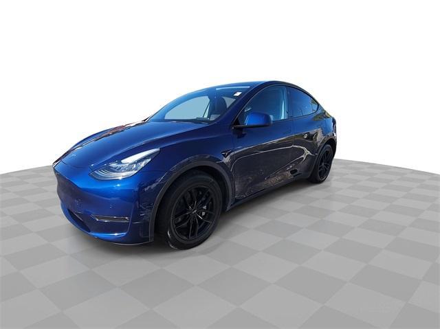 2022 tesla model y long range